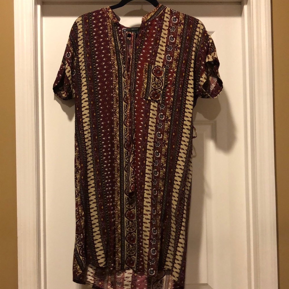 New with tag printed top